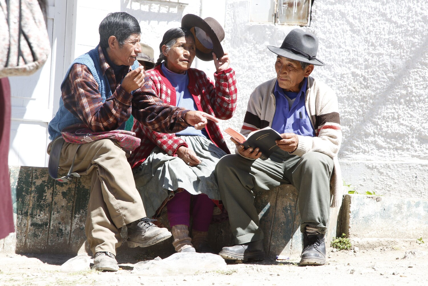 Quechua-elders.jpg