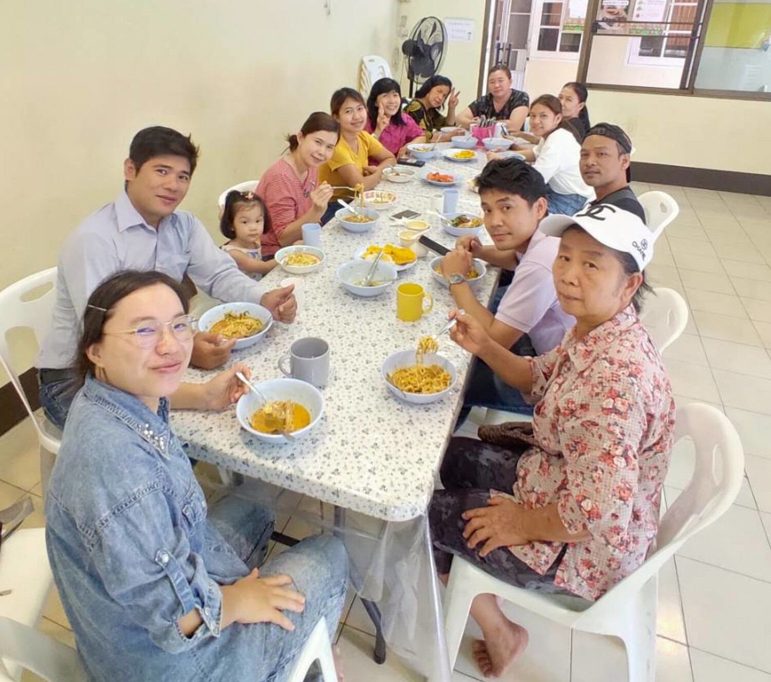 Saro-having-lunch-with-Adult-Cell-Group-%281%29-2.jpg