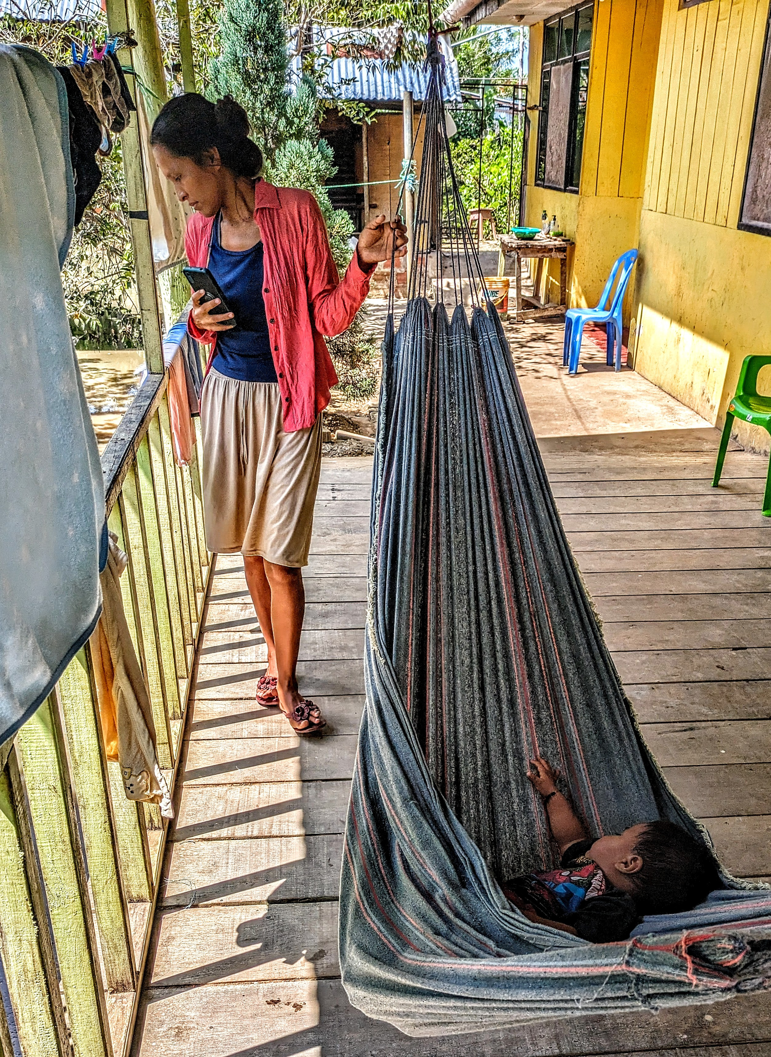 baby-in-hammock.png